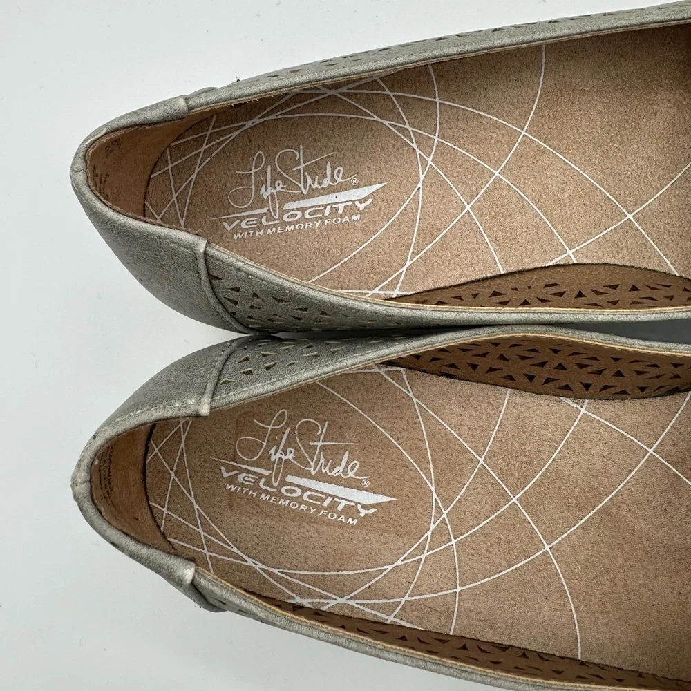 LIFESTRIDE Gray Lasor Cut Slip-On Zamora Loafer | Size 8.5 - Picture 6 of 14